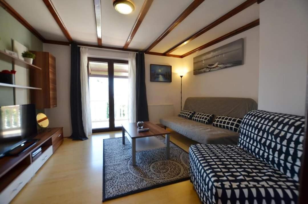 רוביני Tony Apartments מראה חיצוני תמונה