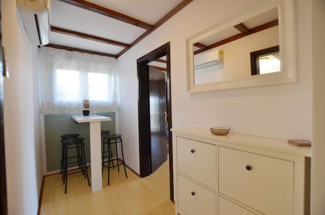 רוביני Tony Apartments מראה חיצוני תמונה